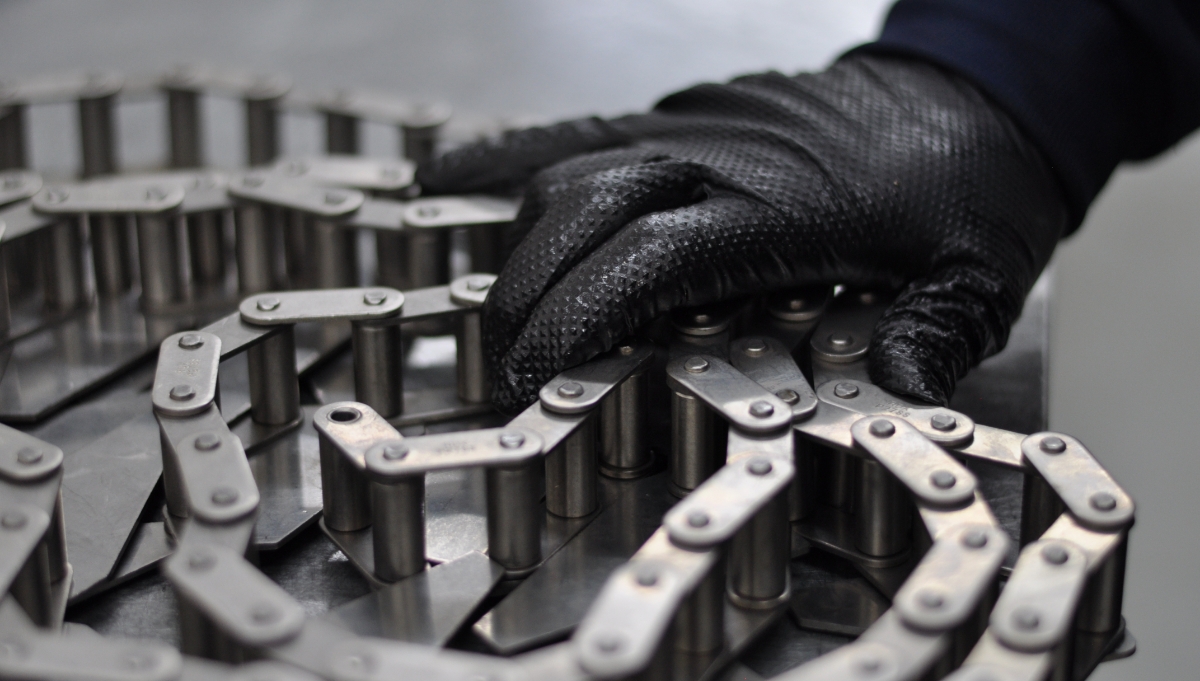 Corrente industrial para movimentação de materiais.